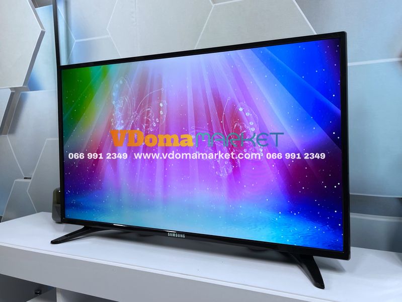 Телевізор Samsung 32' Smart TV; UHD; Wi-Fi; T2; ua32cu8000