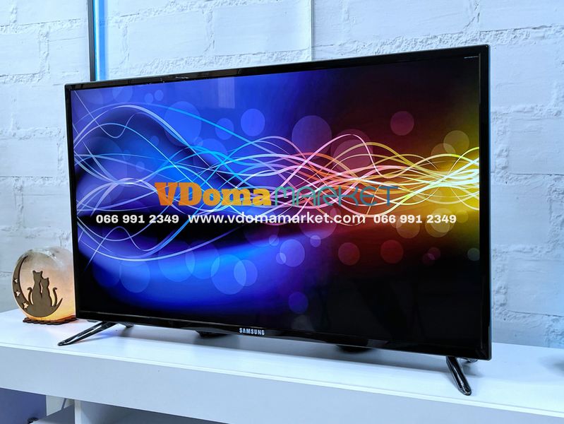 Телевізор Samsung 32 дюйма Smart TV